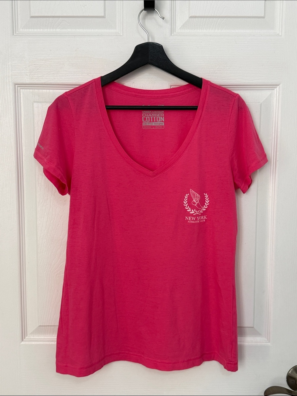 Under Armour women’s New York Athletic Club Pink V-Neck T-Shirt